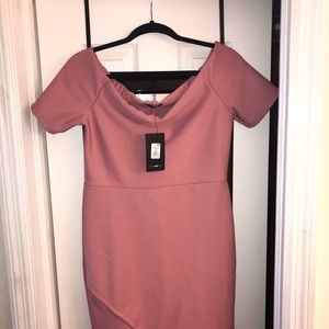 Bodycon off the shoulder dress